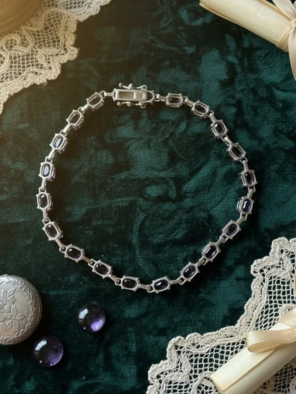 Amethyst Tennis 8 inch bracelet 925 stamped - Picture 7 of 8
